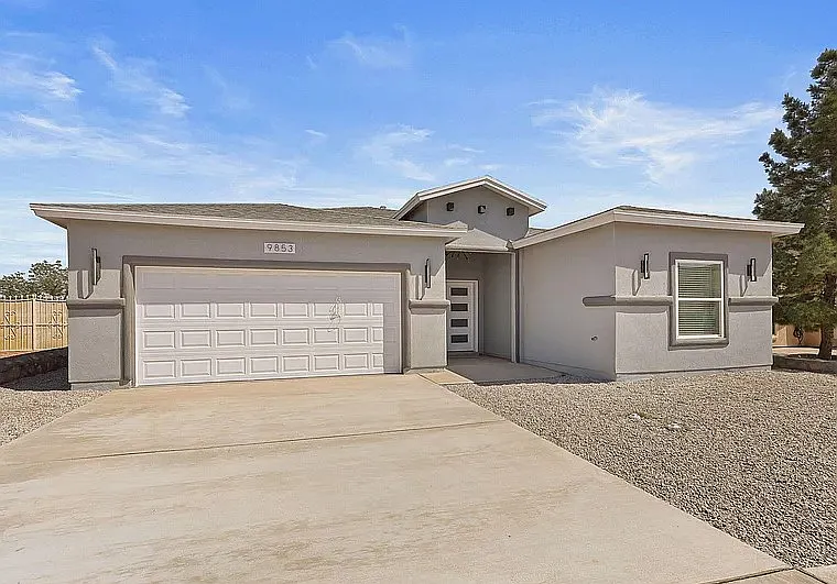 9358 La Morenita Cir — Photo 1