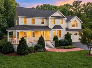 27 Vose Hill Rd, Westford, MA 01886