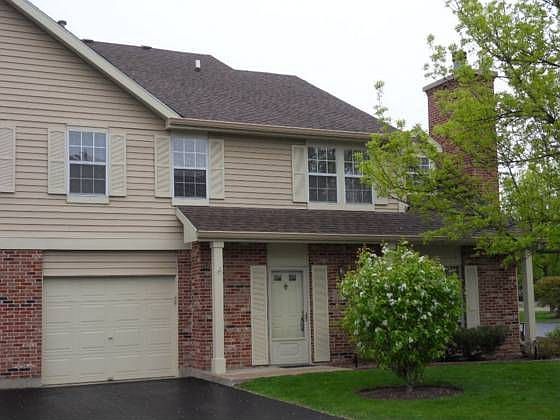1st image of 107 S Oakhurst Dr