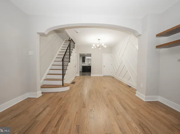 1729 S Mole St, Philadelphia, PA 19145