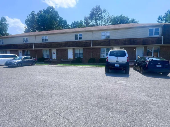 109 Lakeview Dr, Paducah, KY 42003