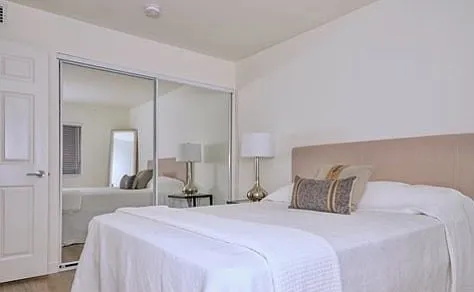 7326 Haskell Ave #1 — Photo 15