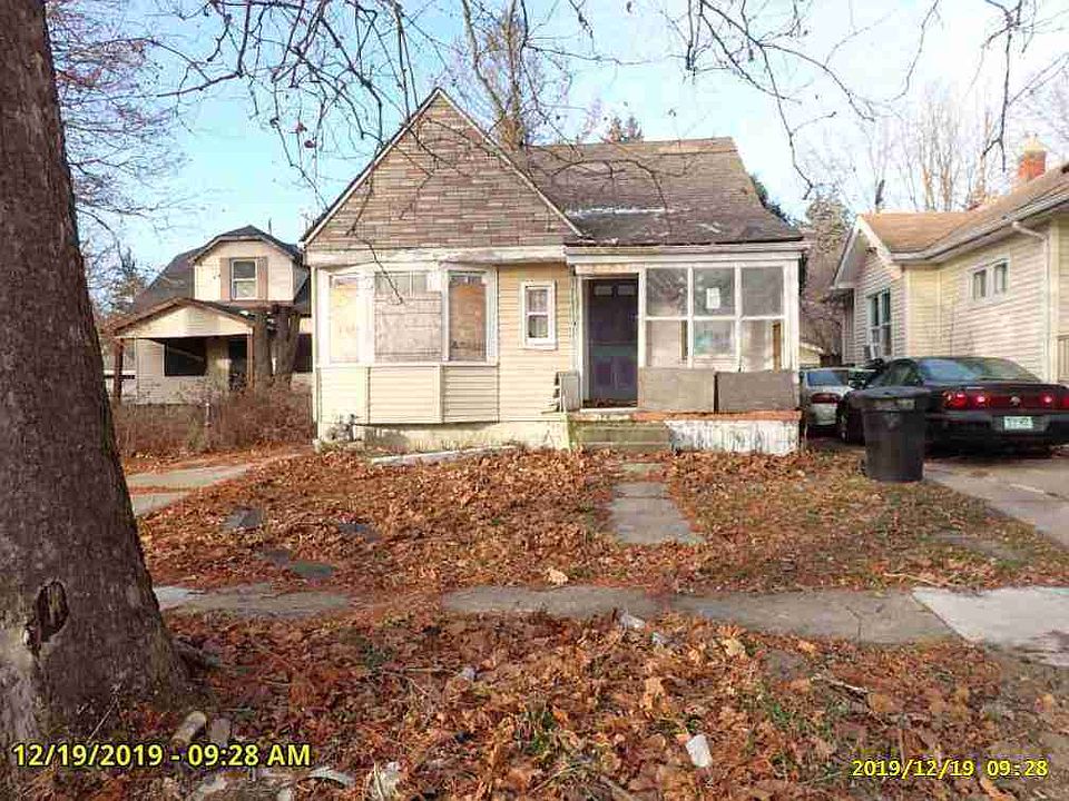 7381 Auburn
