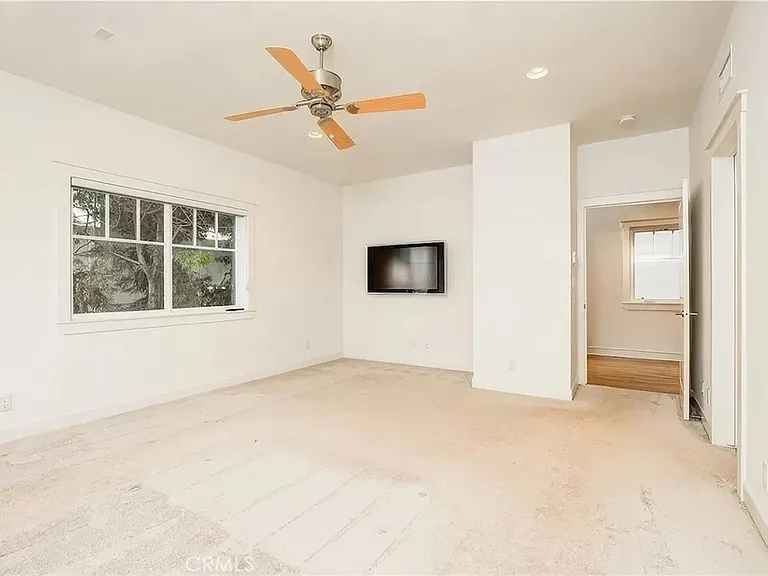 316 Highland Ave — Photo 40