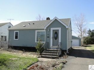 5126 Glenwood St, Duluth, MN 55804