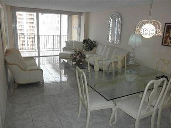 2nd image of 2655 Collins Ave APT 1105