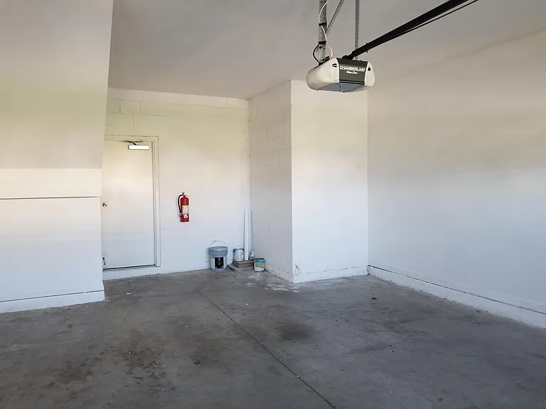 1999 Estancia Cir — Photo 1