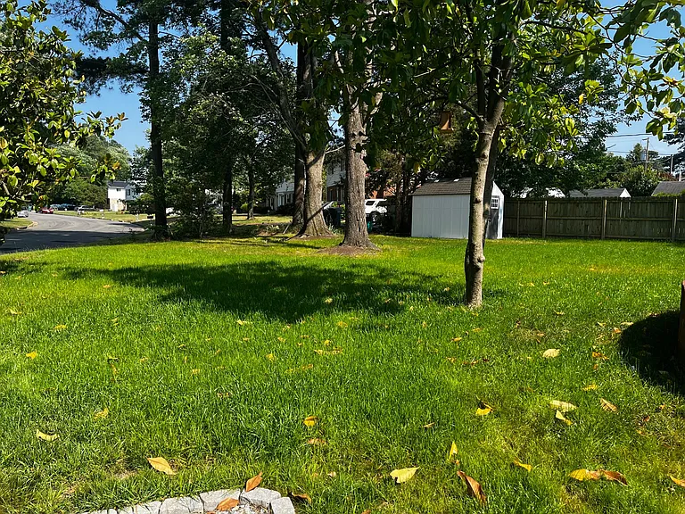 4009 Crystalwood Ln — Photo 5