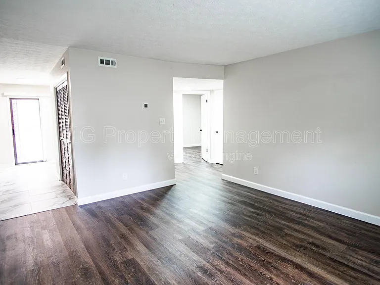 4800 Cannon Ridge Dr #A — Photo 2