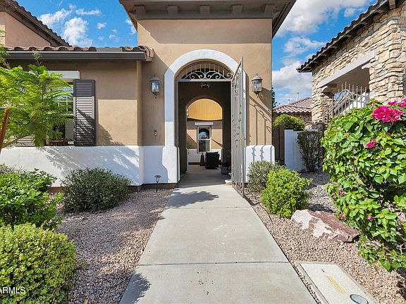 5th image of 2240 E AZALEA Drive