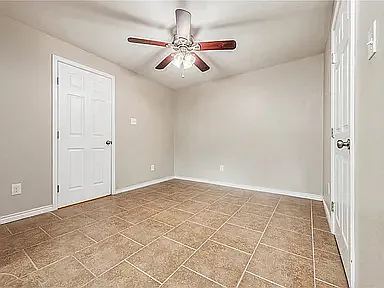 305 Francis Dr — Photo 22