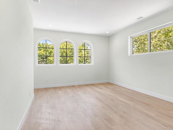 3rd image of 30 S 22nd St #1