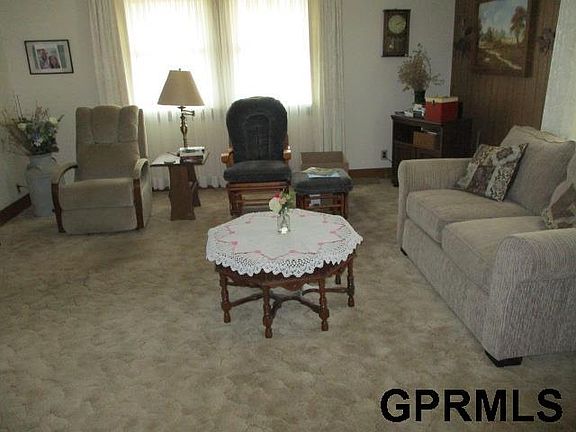 5th image of 312 West Ave