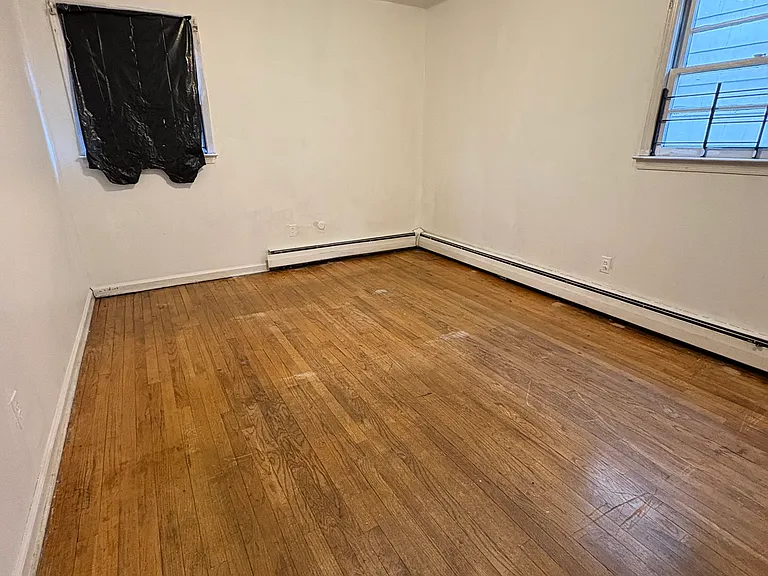 184 Smith St #1A — Photo 6
