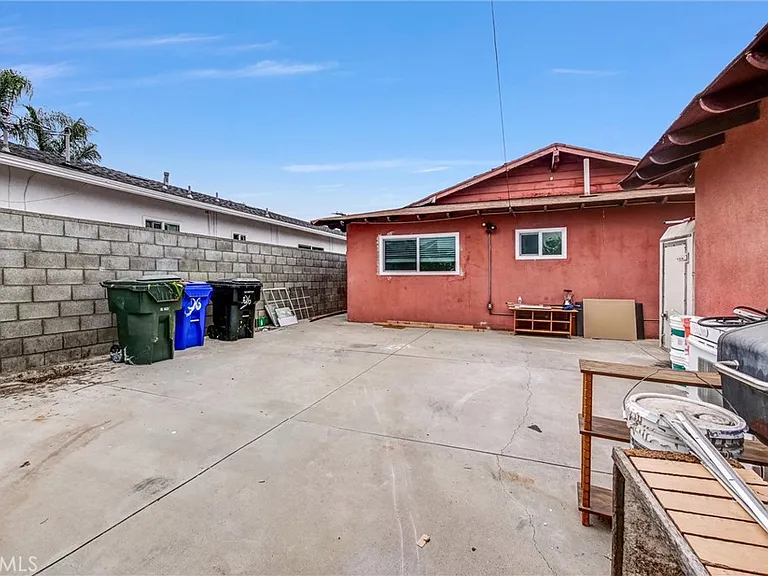 9436 Ramona Ave — Photo 17