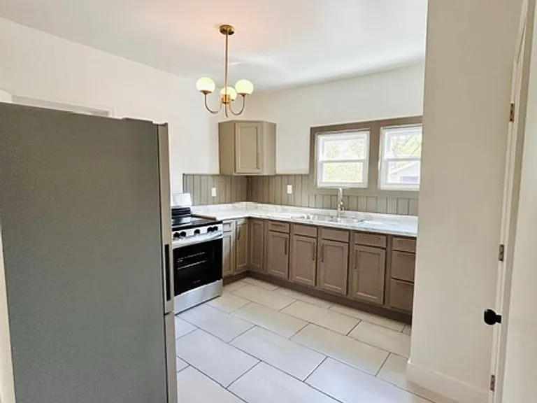 3500 Sevier Ave #2 — Photo 6