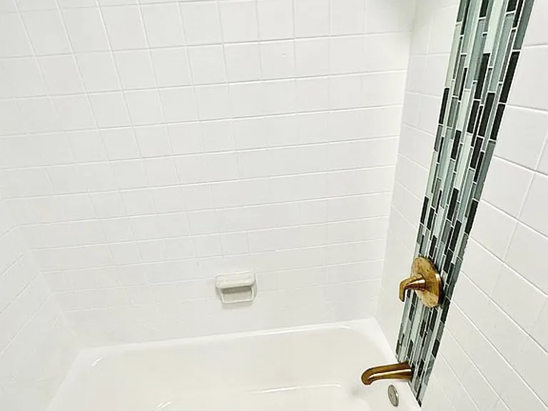 3215 Oakwood Dr — Photo 12