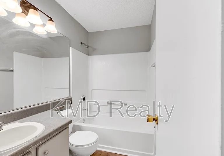 9531 University Terrace Dr #E — Photo 15