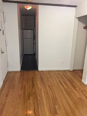 Rented by Sky Management | media 58