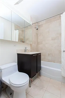 Rented by Mirador Real Estate | media 44