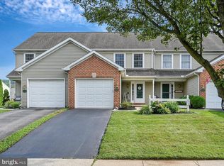 4014 Parkside Ct, Mount Joy, PA 17552