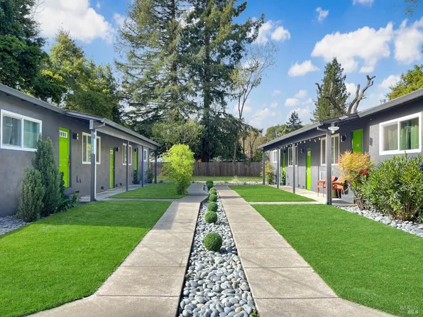 421 Walnut Avenue, El Verano, CA 95476