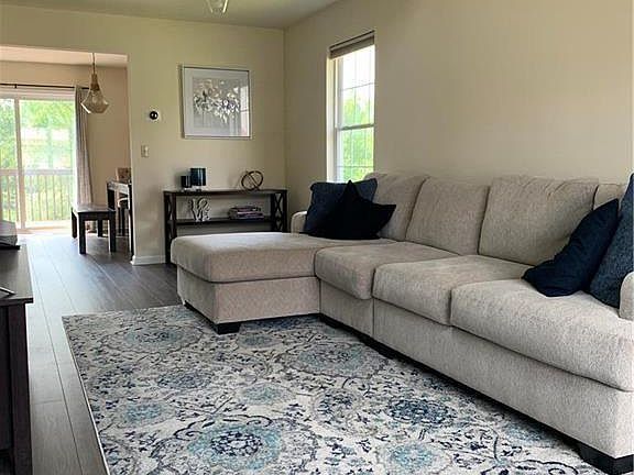 4th image of 2656 Tamlynn Ct