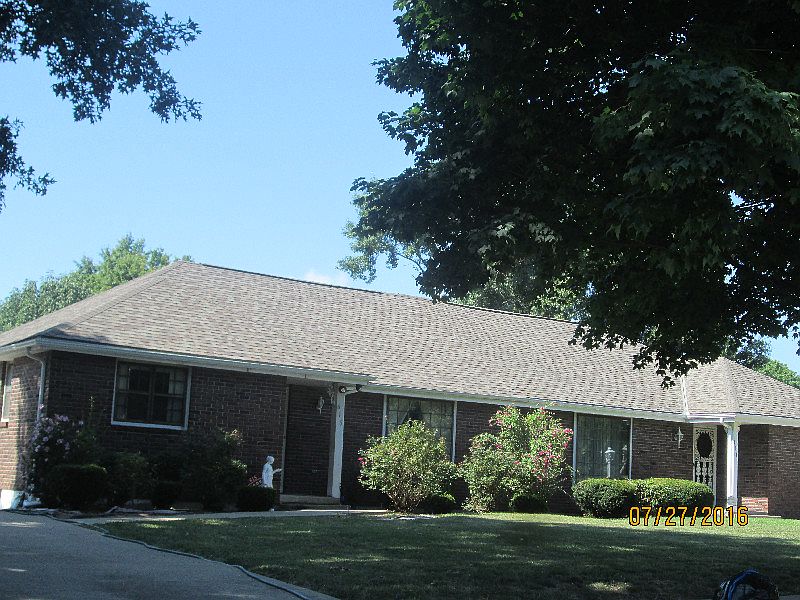 1st image of 615 E 117th St