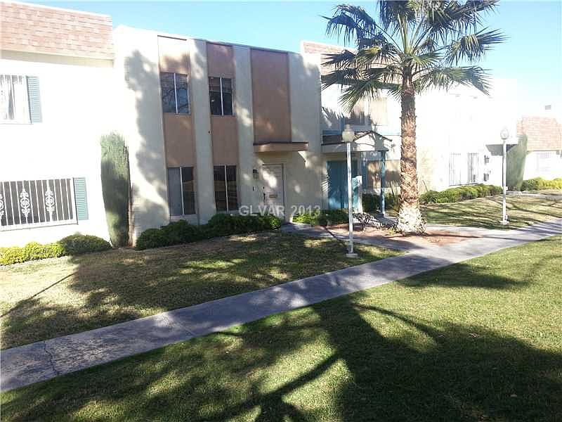 1st image of 3741 Garden North Dr