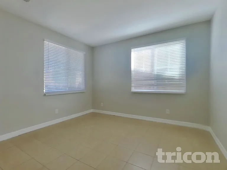 13741 Starshine Dr — Photo 3