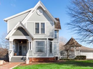 201 Jackson St, Yorkville, IL