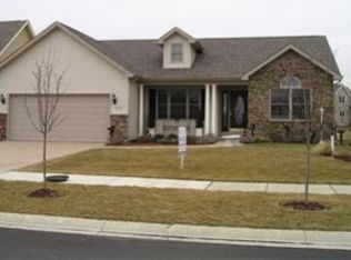 433 S Madison St, Crown Pt, IN 46307