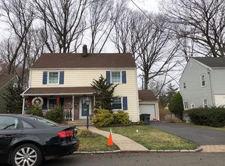 400 Forest Dr, Union, NJ 07083