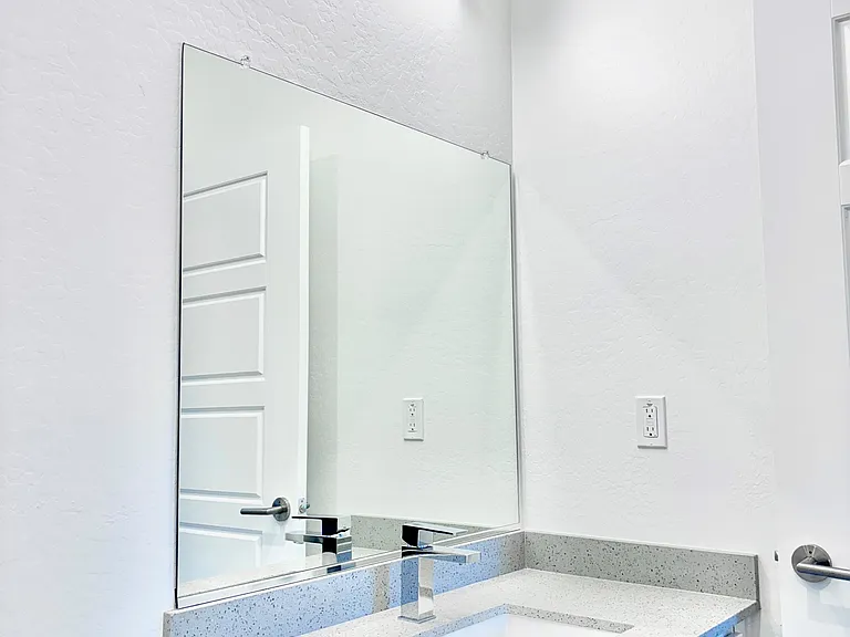 3232 N 37th St #110 — Photo 17
