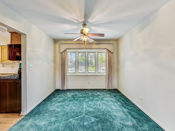 5th image of 10467 Waterford Dr