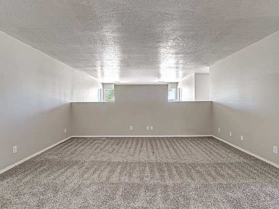 2nd image of 5041 27th Ave NE