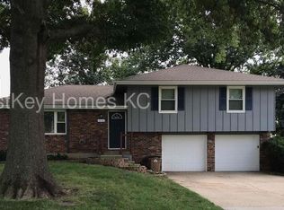 411 W Olive St, Raymore, MO 64083