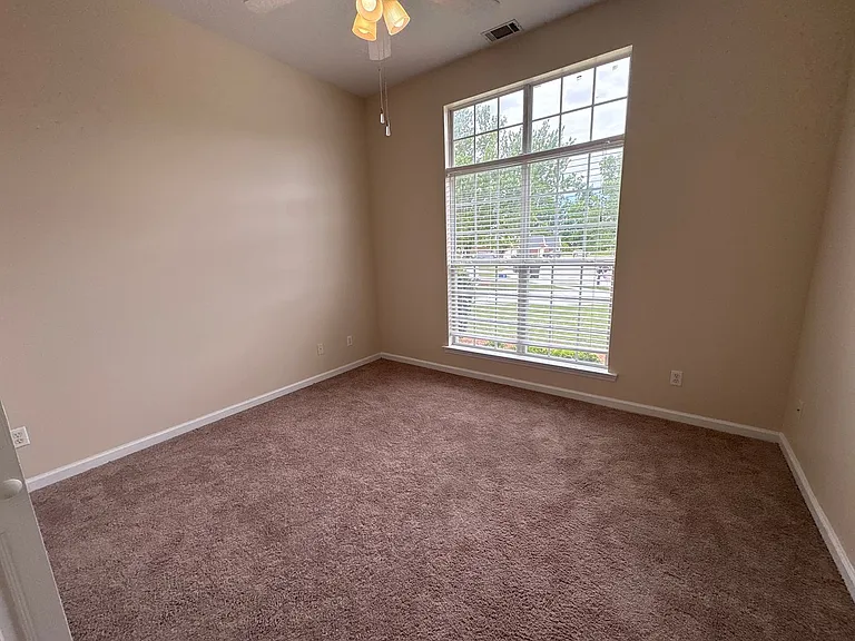 217 Village Pkwy — Photo 7