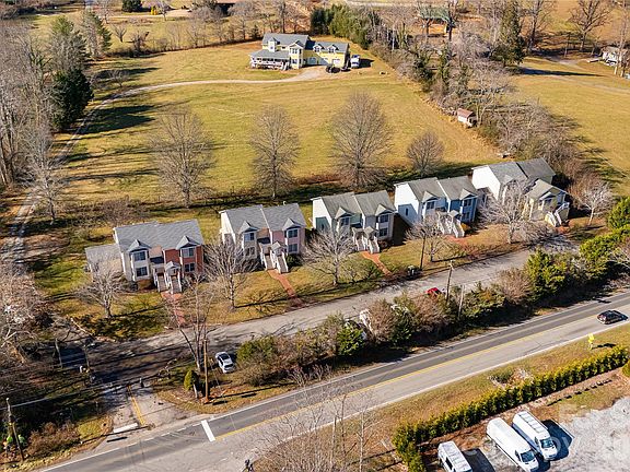 3rd image of 2147 Brevard # 1 Rd