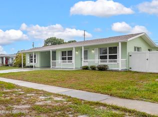 2356 Lakeview Dr, Melbourne, FL 32935