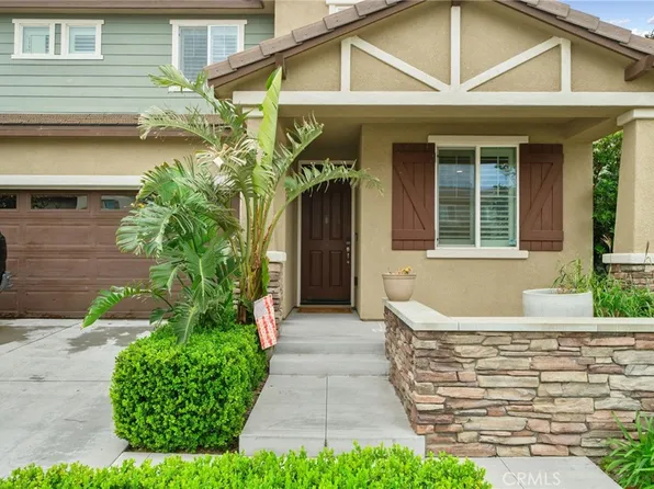 16969 Red Tail Ln, Fontana, CA 92336