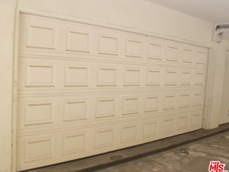 802 Washington Ave — Photo 27