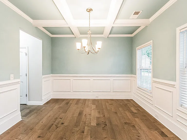 252 Lanier Pl — Photo 5