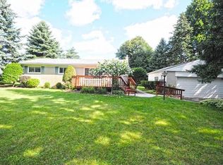 44670 W Ten Mile Rd, Novi, MI 48375