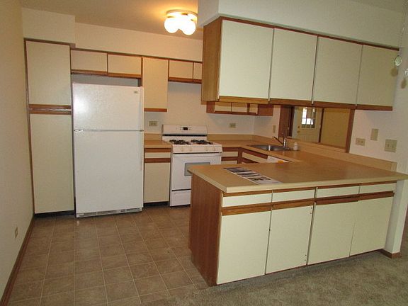 5th image of 1820 Pebble Beach Cir