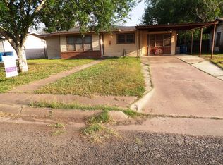 802 E Anderson St, Beeville, TX 78102