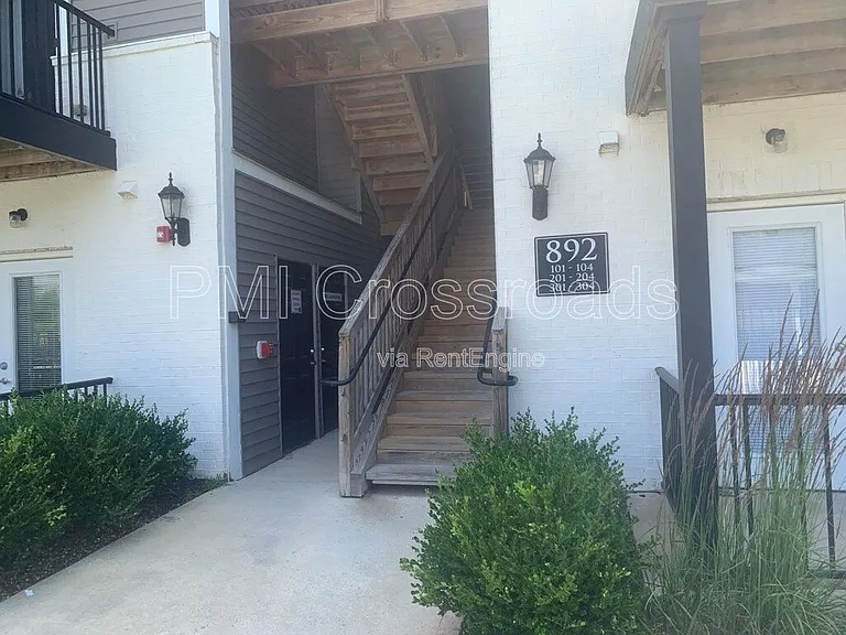 Jefferson Pointe — Photo 74