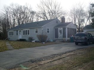 21 Spruce Ln, Attleboro, MA 02703