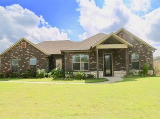 520 Karabeth Ln, Hallsville, TX 75650