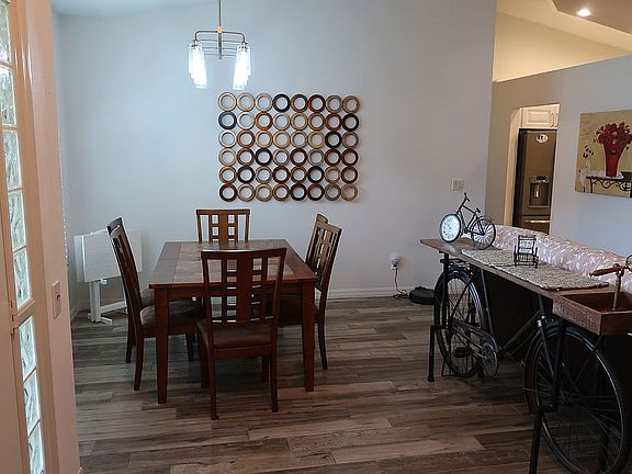 5th image of 21848 King Edward Ct